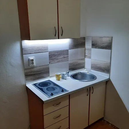 Old Town 招待所 科希策